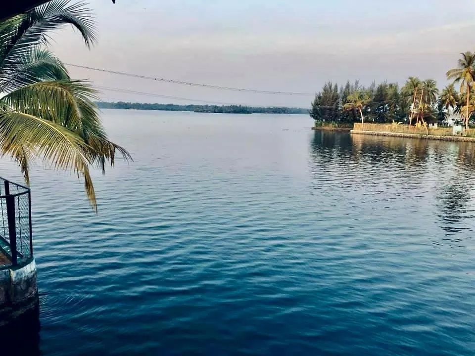 The Mill - Riverside 3Bhk Villa By Halcyon Traveltech Murinjupuzha