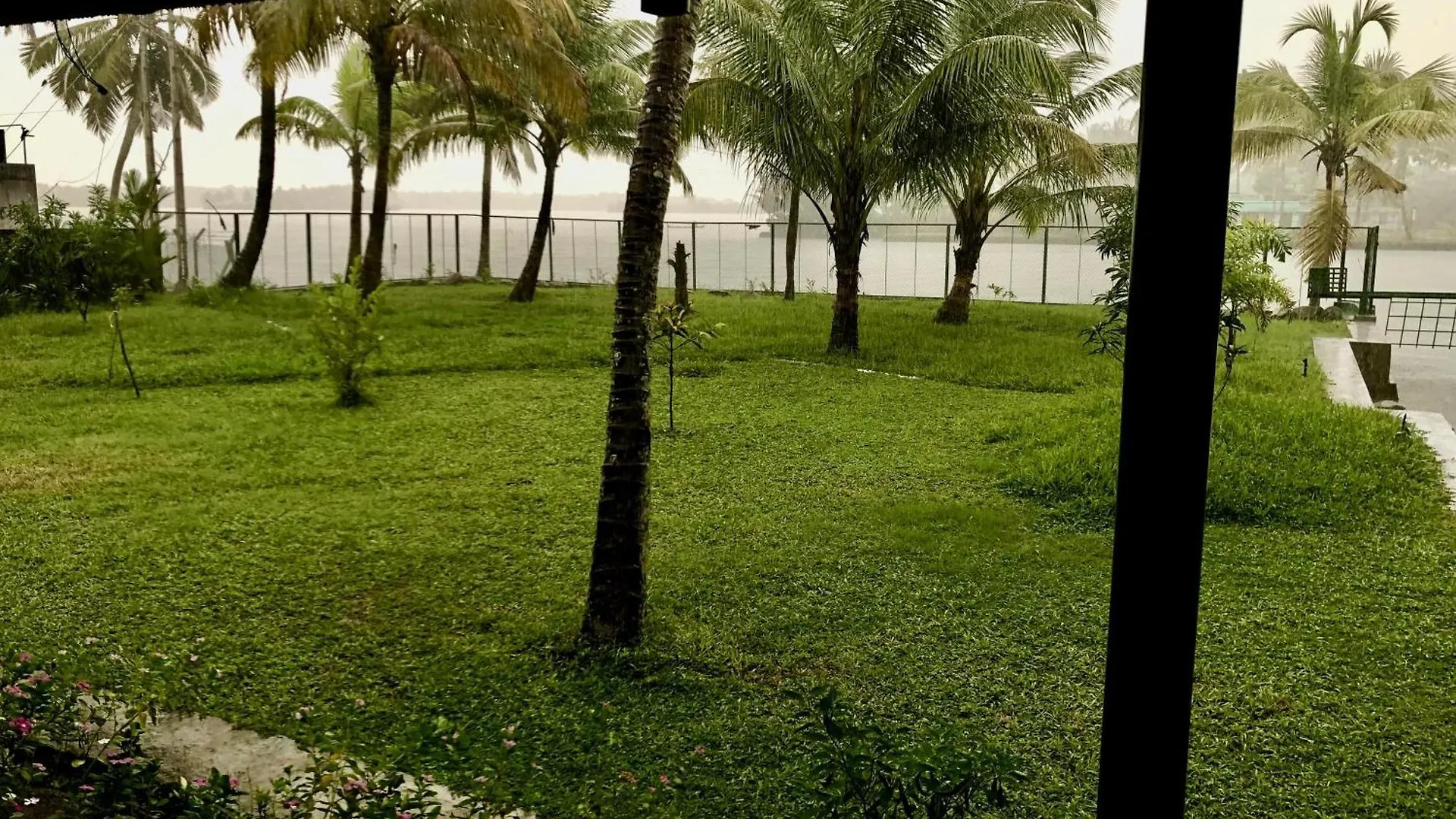The Mill - Riverside 3Bhk Villa By Halcyon Traveltech Murinjupuzha 0*,  Indien