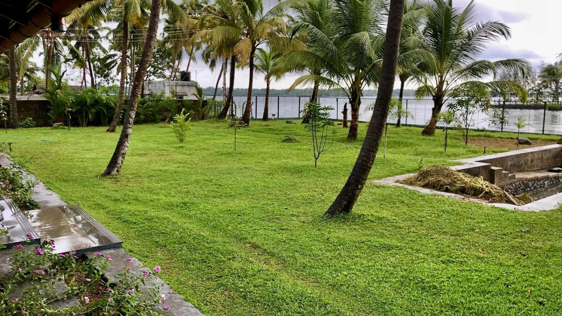 The Mill - Riverside 3Bhk Villa By Halcyon Traveltech Murinjupuzha Indie