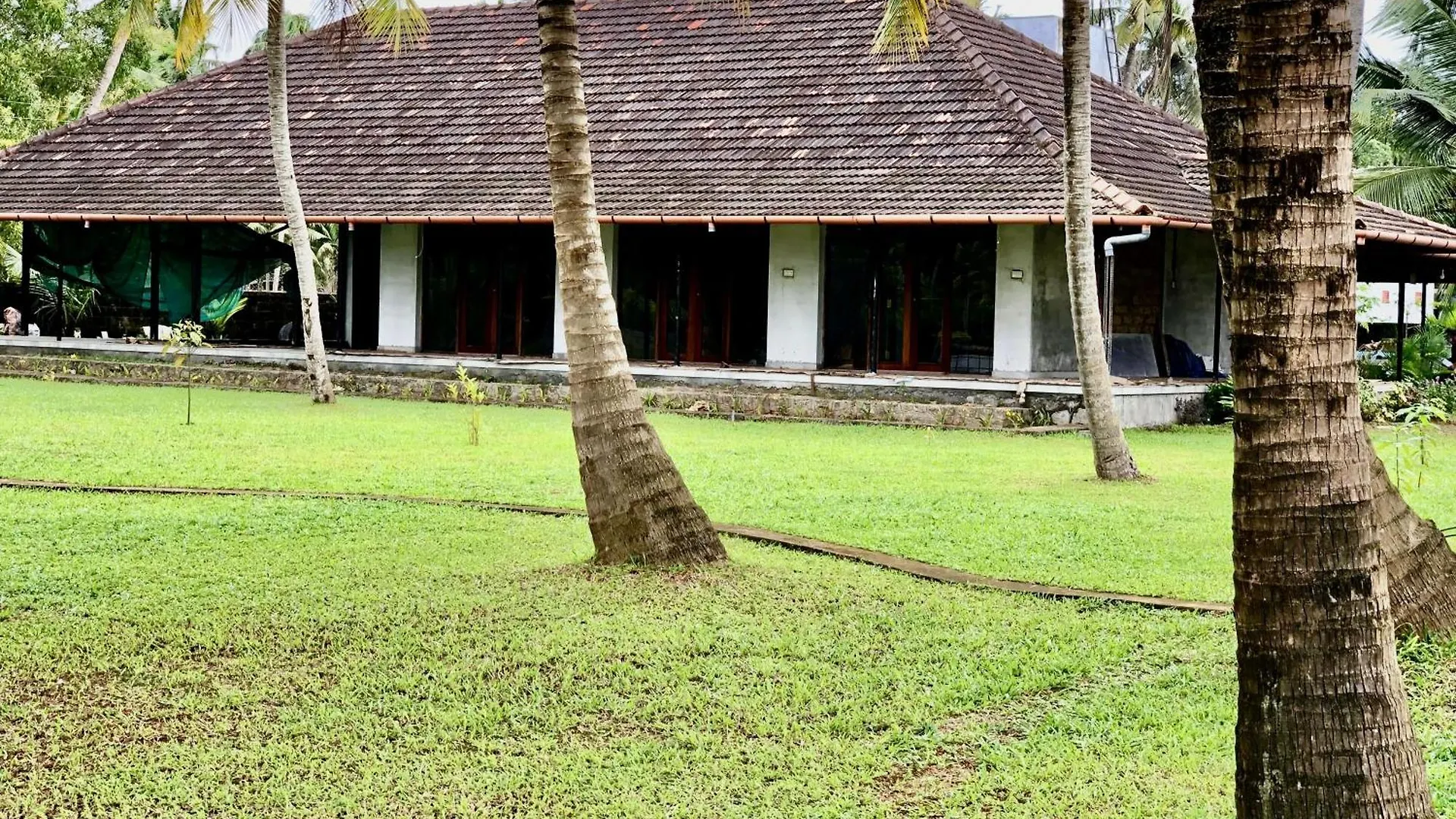The Mill - Riverside 3Bhk Villa By Halcyon Traveltech Murinjupuzha